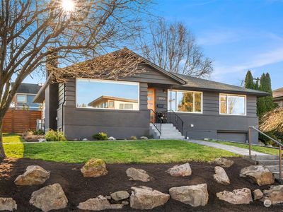 3001 W Emerson Street, Seattle, WA, 98199