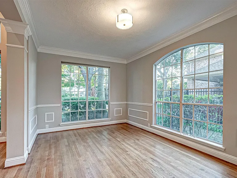 24118 Bay Hill Blvd — Photo 4