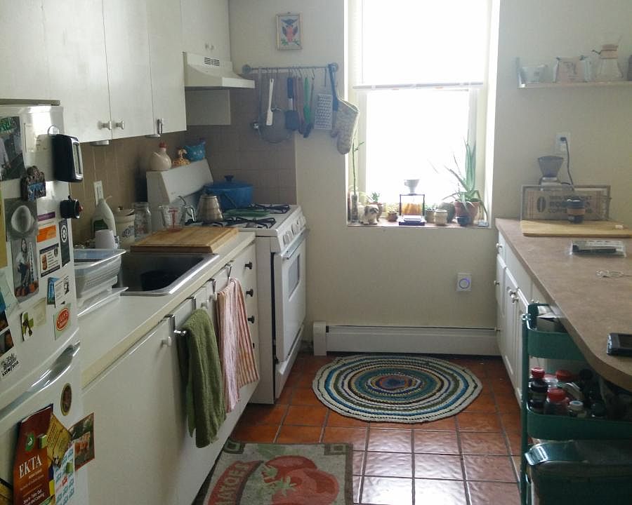 2nd image of 1255 Marlborough St #B