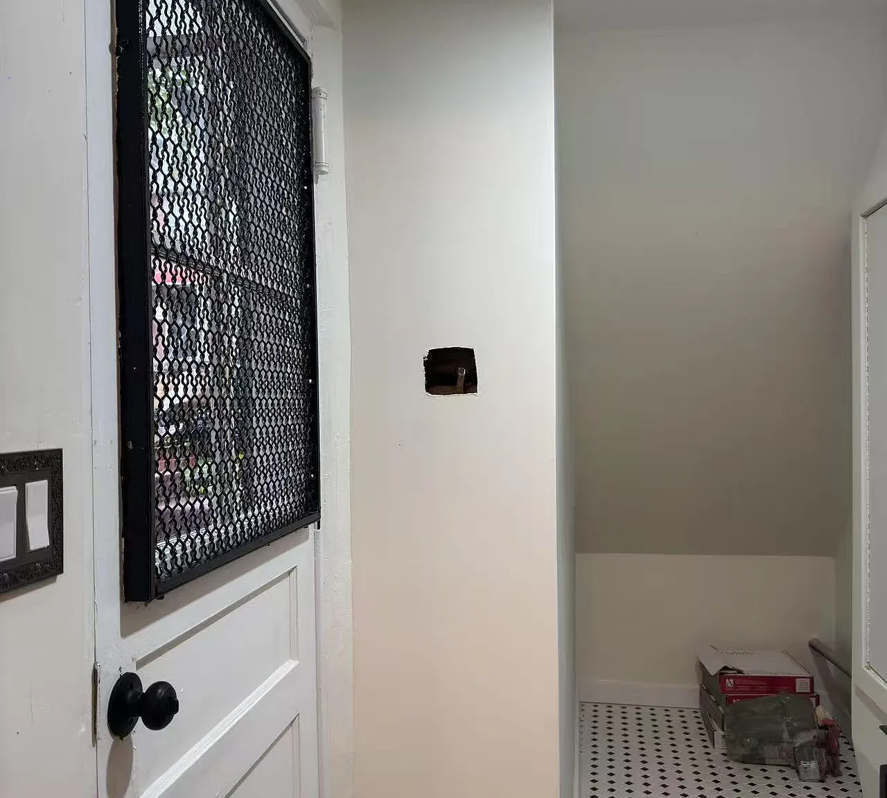 1 bed, 750 sqft, $1,980 — Photo 2