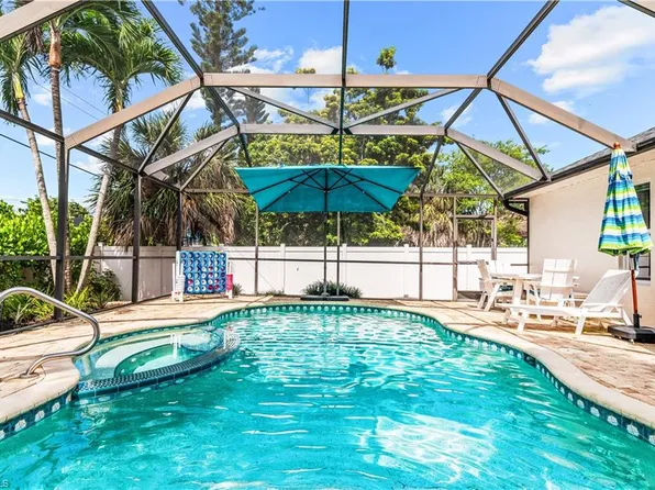 798 107th AVE N, NAPLES, FL 34108