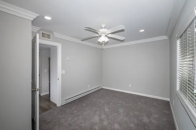 Fairfield Manor at Rocky Point — Photo 22