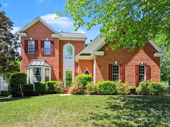 6216 Creek Breeze Rd, Charlotte, NC 28269