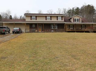 350 Tyler Creek Rd, Salt Rock, WV 25559