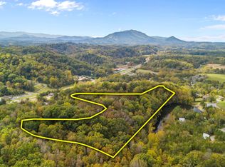 2 Cedar Hills Rd, Sevierville, TN 37862