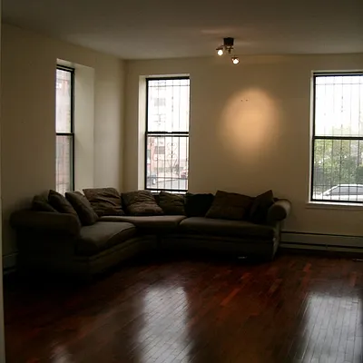 Rented by Nooklyn NYC LLC | media 27