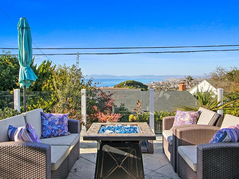 441 Calle De Aragon — Photo 7