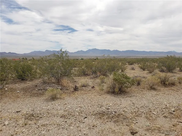 0 Lobo Rd, Dolan Springs, AZ 86441