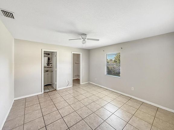 4th image of 518 Providence Blvd