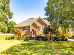 11 Lexington Ct, Cartersville, GA 30121