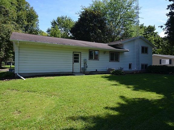 4th image of 442 S Buckingham BOULEVARD