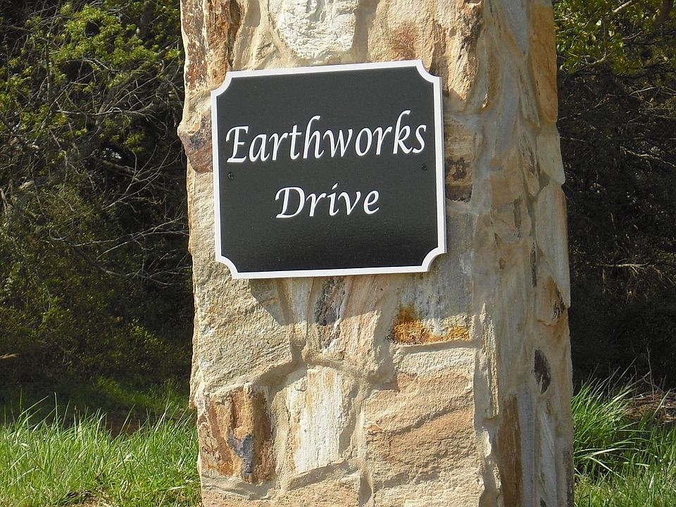 1st image of 7530 Earthworks Dr