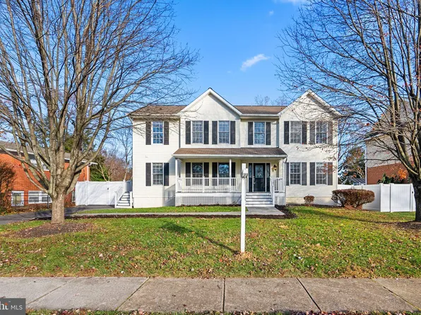 1117 Cresthaven Dr, Silver Spring, MD 20903