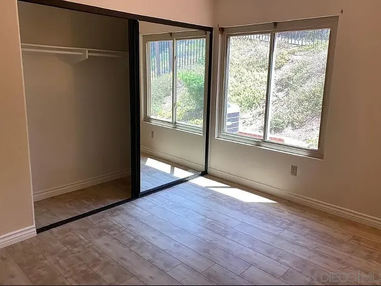 12592 Heatherfield Ln — Photo 13