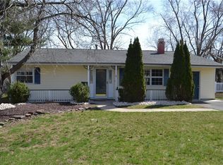 6 Newman Rd, Kendall Park, NJ 08824