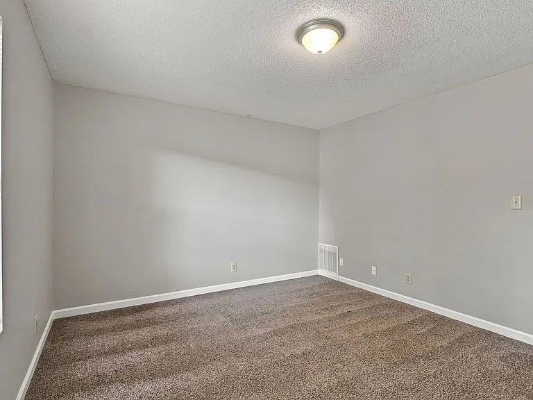 Tower Dr - 3264 — Photo 16