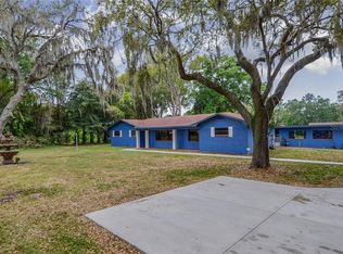 1018 S Mount Carmel Rd, Brandon, FL 33511