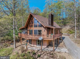 80 Purple Finch Ln, Berkeley Springs, WV 25411