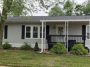 1035 Seaport Dr, Cicero, IN 46034