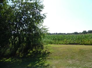 5 Atwood Rd, Dowagiac, MI 49047