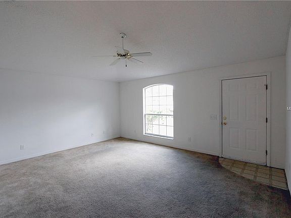 2nd image of 5203 Roble Grove Ct
