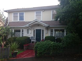 1620 Peach Ct E, Seattle, WA 98112