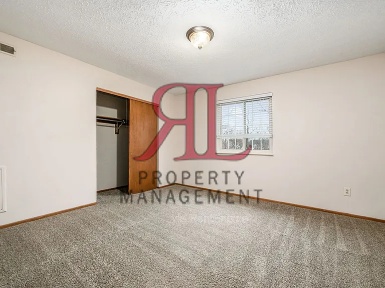 5524 Kenneylane Blvd — Photo 18