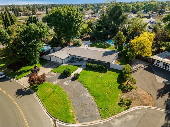 9812 Broadridge Way, Stockton, CA 95209