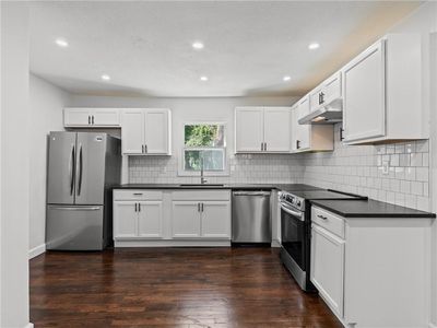 1208 NW B St, Blue Springs, MO, 64015
