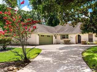 3127 Lake Island Dr, Montgomery, TX 77356