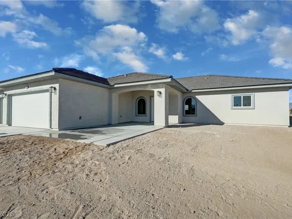 2111 W Carnation Way, Pahrump, NV 89048