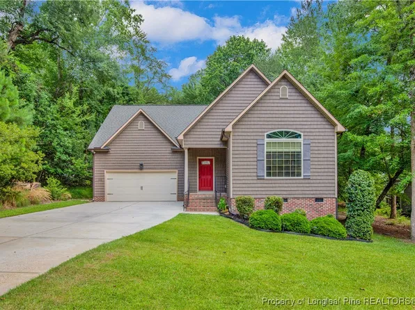 125 Lakeforest Trl, Sanford, NC 27332