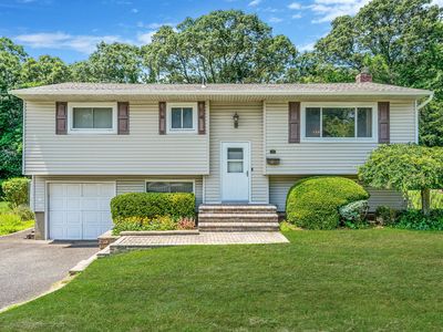 16 Wenmore Road, Commack, NY, 11725