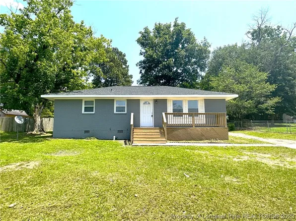 3921 Village Dr, Fayetteville, NC 28304