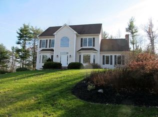 79 Searles Rd, Windham, NH 03087