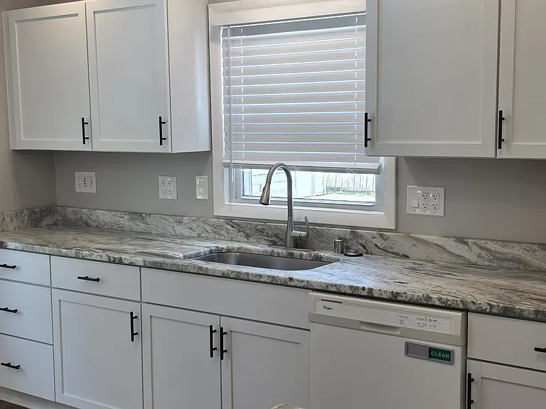 9322 W Mount Vernon Ave — Photo 6