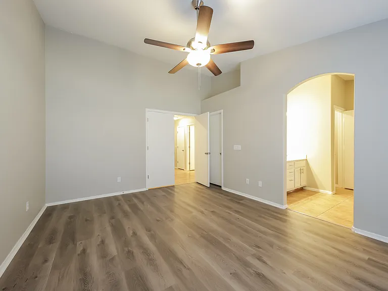 4758 W Kristal Way — Photo 9