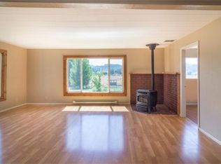 1175 N Side Rd, Sutherlin, OR 97479