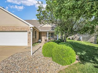 2308 Naples Ct #2308, Champaign, IL 61822