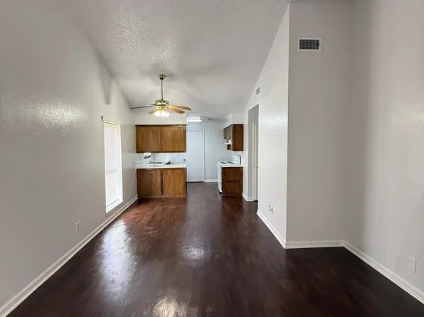103 Thelma Ct #A, Longview, TX 75604