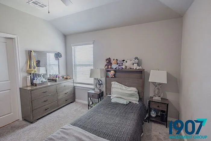 2501 Caden Ct — Photo 41