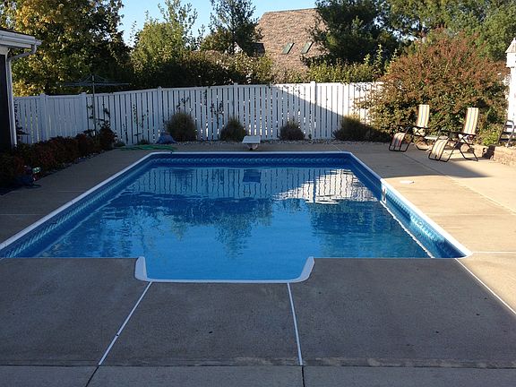 2nd image of 114 Williams Dr
