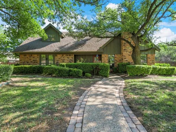 203 White Hall Rd, Woodway, TX 76712