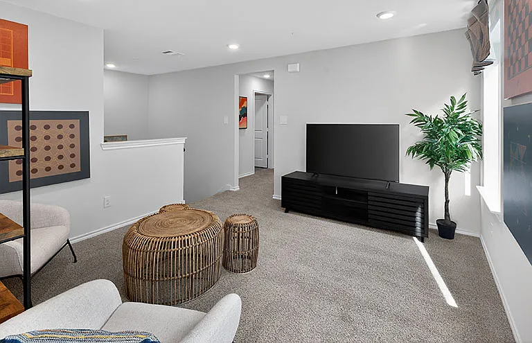 Urbane Duo Townhomes — Photo 14