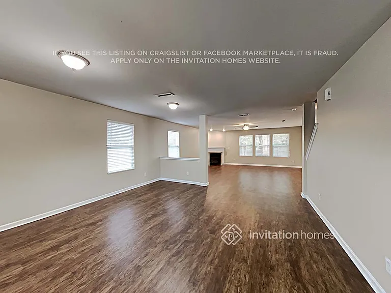 9600 Cayenne Dr — Photo 4