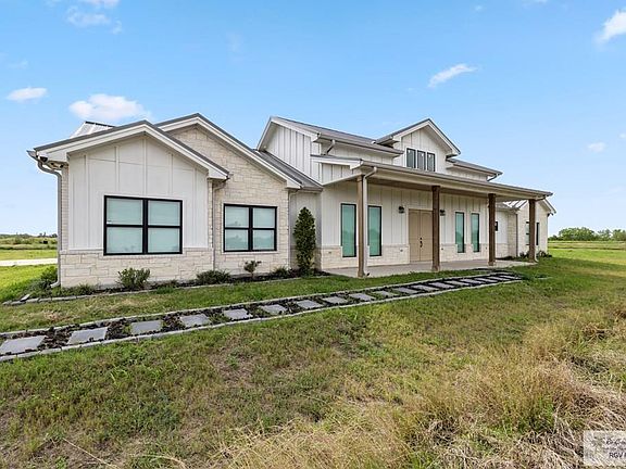 3rd image of 28351 White Ranch Rd