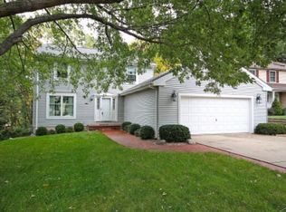 2730 Forrest Green Dr, Decatur, IL 62521