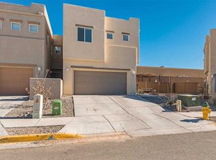 41 Canyon Cliff Dr, Santa Fe, NM 87508