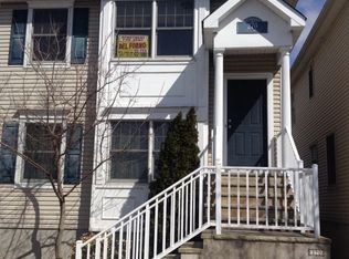 270 Gates Ave #2, Jersey City, NJ 07305