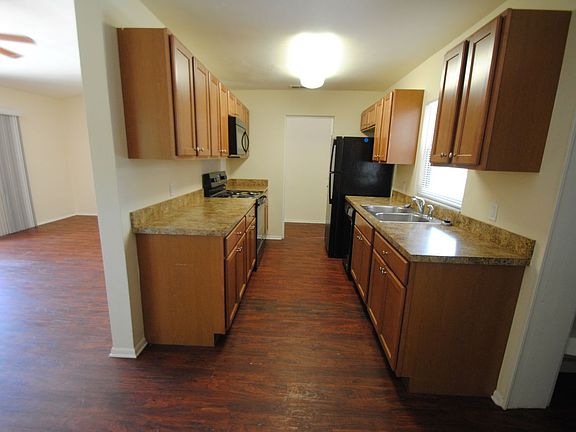 5th image of 3505 Park Ave